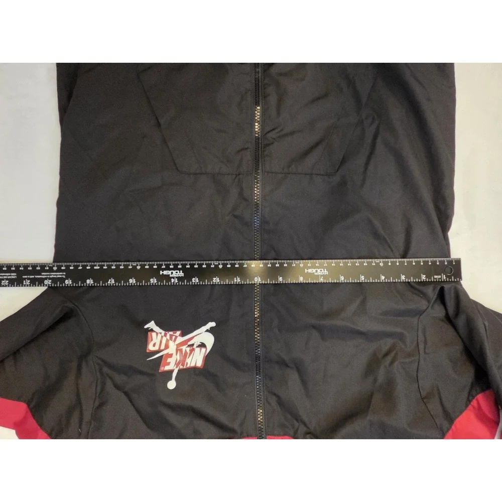 081 Jordan Air Jordan Hooded Full Zip Windbreaker Jacket  Teens 13-15 yr XL